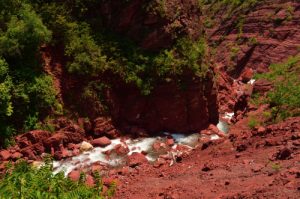 Les Gorges supérieures de Pélites rouges du Cians - Parc national du Mercantour